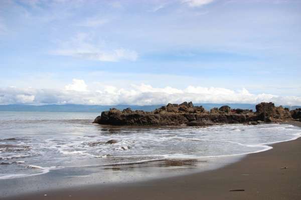 Jawa Barat , Pantai Loji, Sukabumi – Jawa Barat : Pasir Pantai Loji
