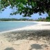 Lombok, : pasir putih di pantai indah laowomaru