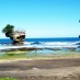 Maluku, : sepinya pantai madasari