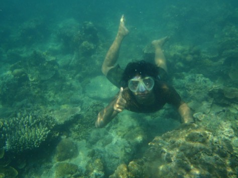 Kep Seribu , Pantai Pasir Perawan, Pulau Pari – Kepulauan Seribu : snorkeling di pantai pasir perawanan