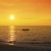 Lombok, : suasana senja di pantai air cina