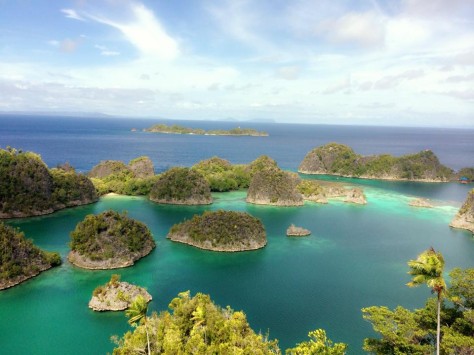 Panorama Pulau Pianemo - Papua : Kepulauan Pianemo ( kepulauan Fam ),  Raja Ampat – Papua