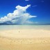 Maluku, : Pasir pantai gili kapal