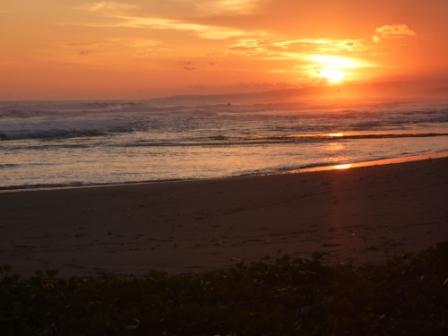 Jawa Barat , Pantai Cipatujah, Tasikmalaya – Jawa Barat : Suasana Senj Di Pantai Cipatujah