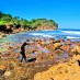 Bali, : batuan karang di pantai modangan