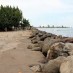 Papua, : hamparan pasir pantai ujong blang