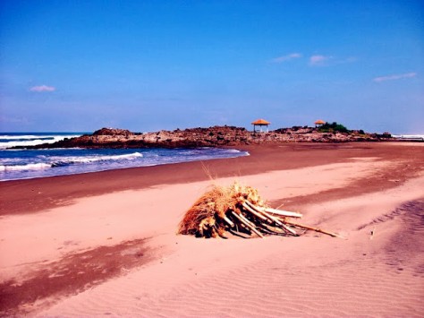 panorama pantai karang paranje - Jawa Barat : Pantai Karang Paranje, Garut – Jawa Barat