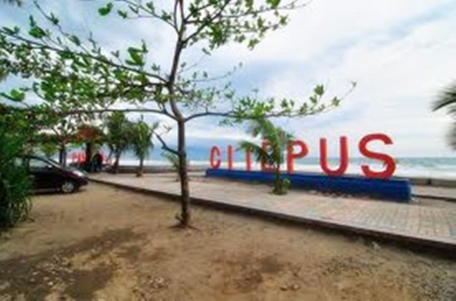 Jawa Barat , Pantai Citepus, Sukabumi – Jawa Barat : Pantai Citepus