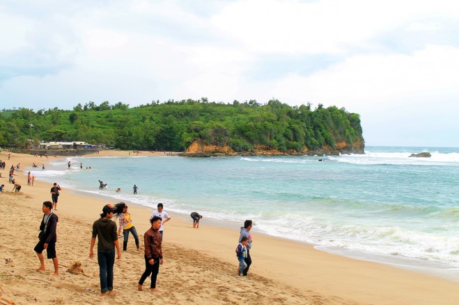 Jawa Timur , Pantai Gurah, Blitar – Jawa Timur : Pantai Serang Blitar