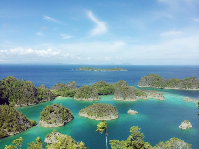 Papua , Kepulauan Pianemo ( kepulauan Fam ),  Raja Ampat – Papua : Pesona Pulau Pianemo, Raja Ampat