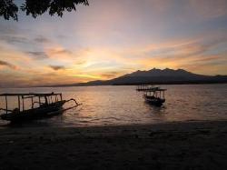 Bali & NTB , Gili Air, Lombok – NTB : senja di Gili air