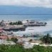 Papua, : Kota Namlea, Pulau Buru