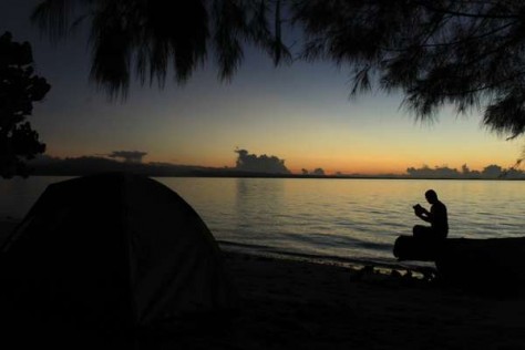 Suasana Senja Di Pulau Dodola - Maluku : Pulau Dodola, Morotai – Maluku