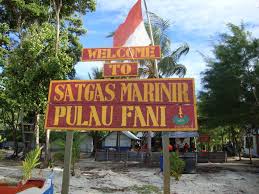 Papua , Pulau Fani, Raja Ampat – Papua : Gerbang Masuk Pulau Fani