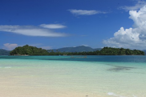 indahnya pantai saronde - Gorontalo : Pulau Saronde, Gorontalo Utara – Gorontalo