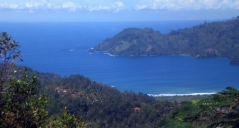 Jawa Timur , Pantai Wediawu, Malang – Jawa Timur : panorama pantai wediawu-
