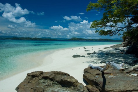 pesona keindahan  pantai saronde - Gorontalo : Pulau Saronde, Gorontalo Utara – Gorontalo