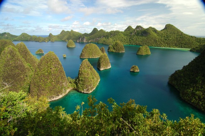 Papua , Kepulauan Wayag, Raja Ampat – Papua : Pesona Keindahan Pulau Wayag
