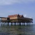 Kalimantan Barat, : restoran di atas laut