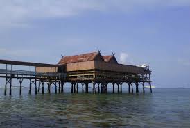 restoran di atas laut - Sulawesi Selatan : Pulau Khayangan, makasar – Sulawesi Selatan