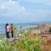 Belitong, : Suasana Pesisir Pantai Alue Naga