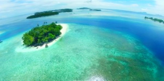 Maluku , Pulau Halmahera – Maluku : Panorama Pulau Halmahera