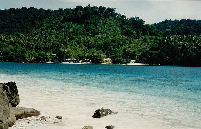 Aceh , Taman Laut Pulau Rubiah – Sabang : Pantai Pulau Rubiah
