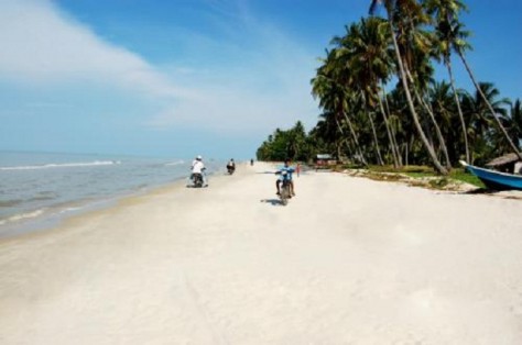 Pasir Pantai Pulau Bengkalis - Kepulauan Riau : Pulau Bengkalis – Kepulauan Riau