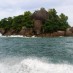 Pulau Cubadak, : Debur Ombak Perairan Pulau Jefman
