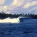 Banten, : Ombak Pantai Pulau Sirabunan