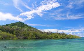 Nusa Tenggara , Pulau Kalong, Flores – NTT : Panorama Pulau Kalong