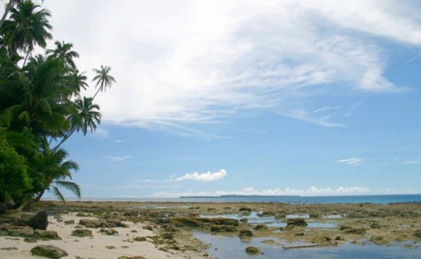 Sumatera Utara , Pulau Tello, Nias – Sumatera Utara : Panorama Pulau Tello